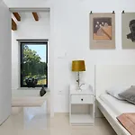 Villa Linnelle Seaview- Rovinj, Heated Pool
