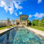 Linnelle Seaview- Rovinj, Heated Pool Burići