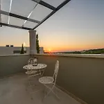 Linnelle Seaview- Rovinj, Heated Pool Villa *