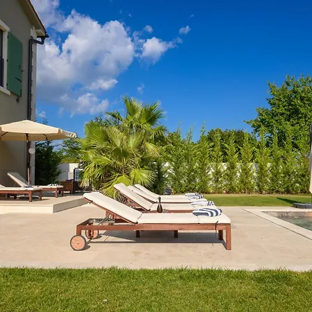 Linnelle Seaview- Rovinj, Heated Pool *