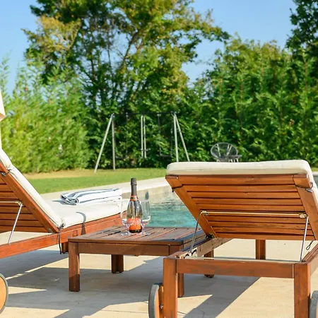 Linnelle Seaview- Rovinj, Heated Pool * Burici