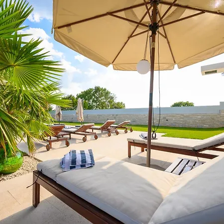 Linnelle Seaview- Rovinj, Heated Pool * Burici