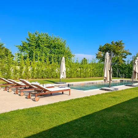 Villa Linnelle Seaview- Rovinj, Heated Pool *